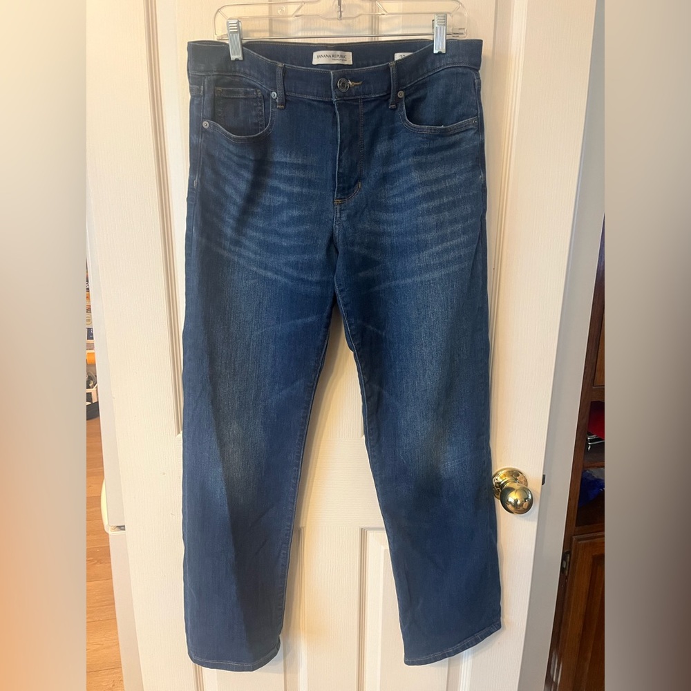 Banana Republic Women's Dark Blue Straight Leg Jeans